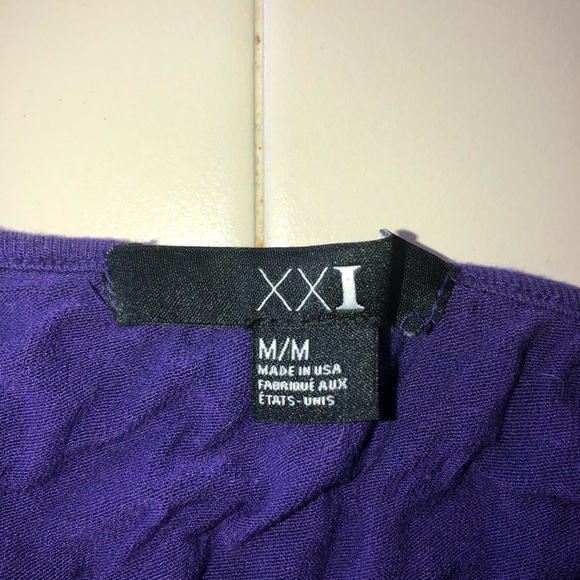 XXI Purple top/crop top. (Medium) - Picture 2 of 2